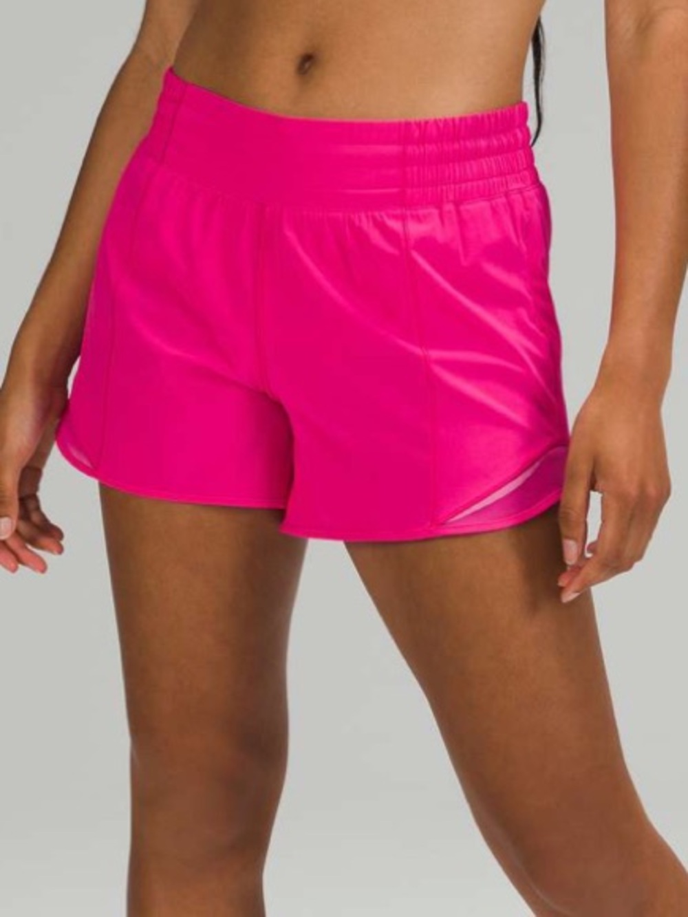 🔥 Lululemon Hotty Hot High-Rise Short 4"
Sonic Pink SIZE 6 - Picture 2 of 10